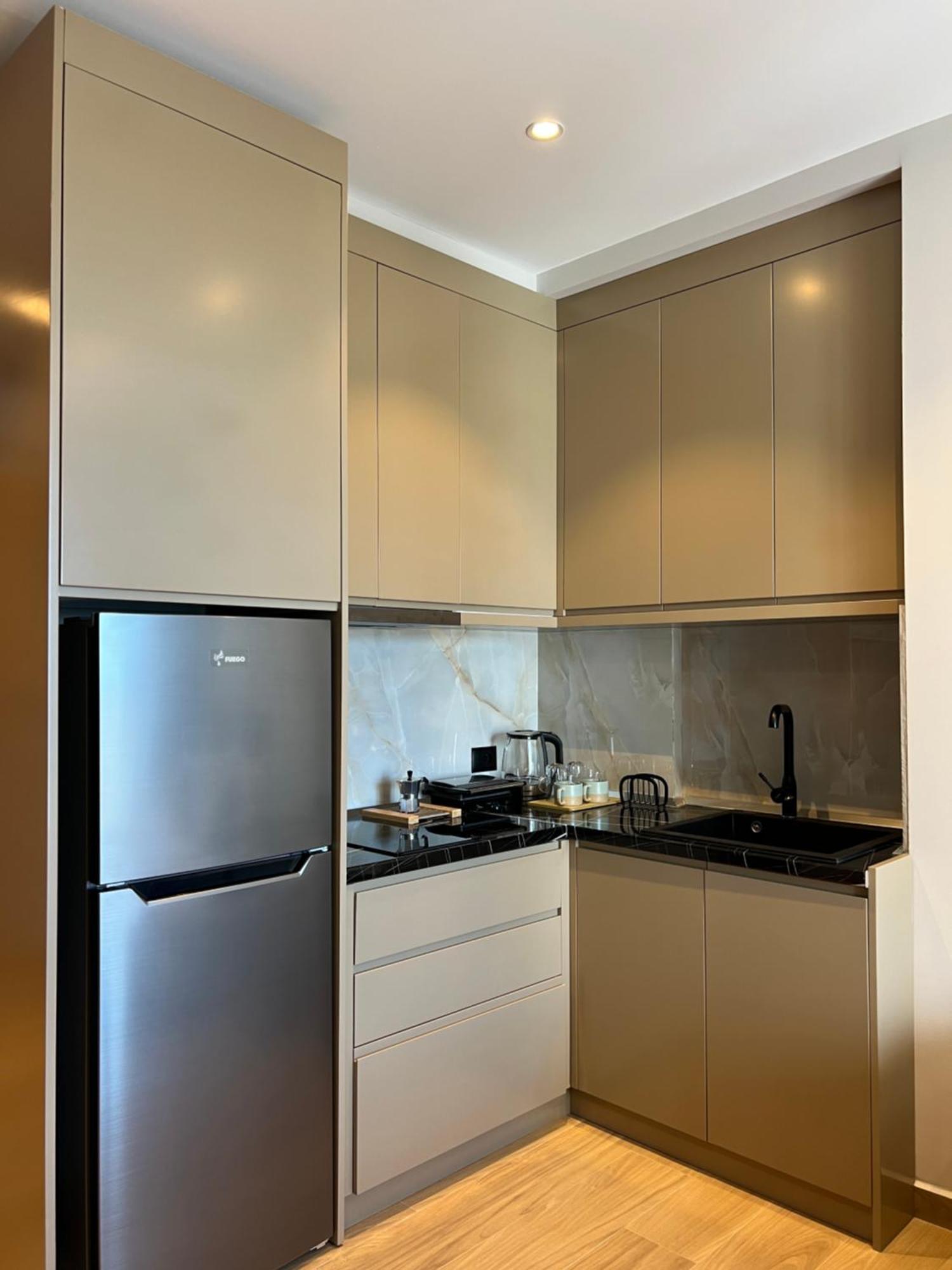 Coastline Luxury Apart Hotel 格勒姆 外观 照片